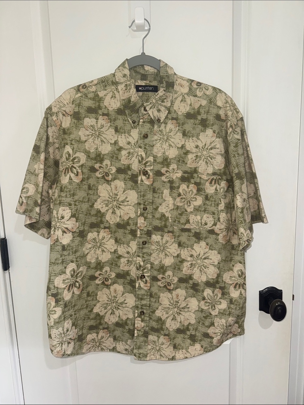 Puritan Olive Green and Cream Floral Short-Sleeve Button-Up Shirt
